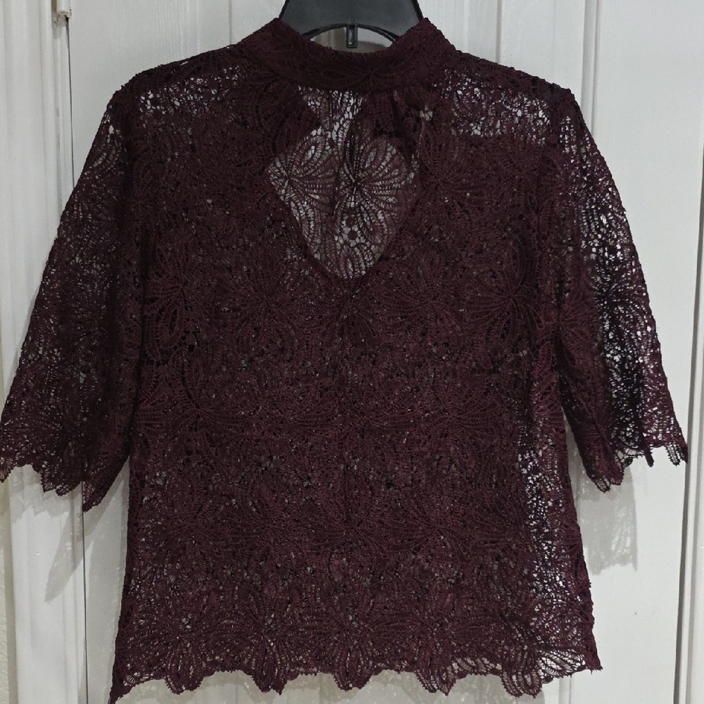 Trina Turk NWT Burgandy Lace High Neck  Top Size S
